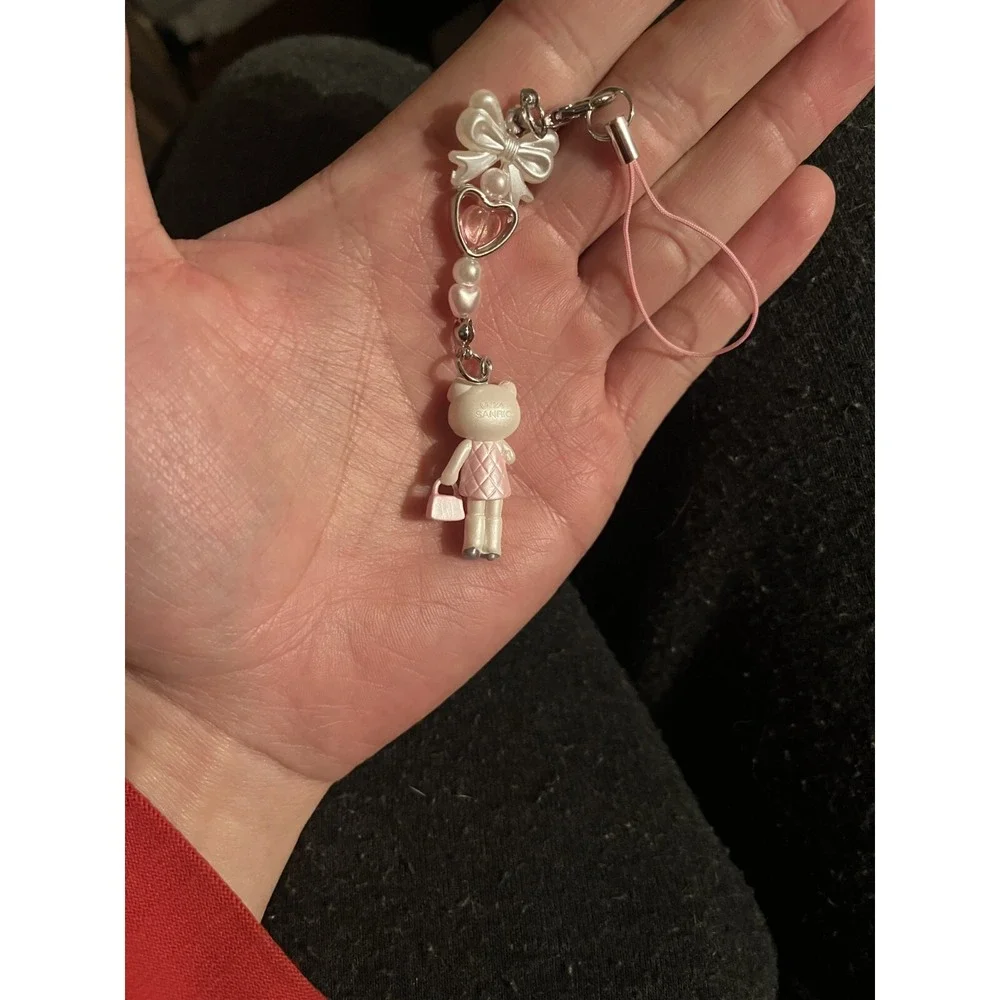 Sanrio Hello Kitty Long Leg Posh Phone Charm